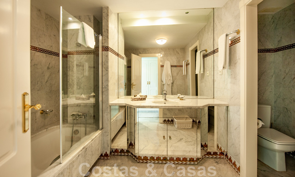 Appartements en front de mer à vendre à Puente Romano, avec vue sur la mer, sur la Golden Mile de Marbella 45691