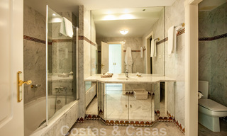 Appartements en front de mer à vendre à Puente Romano, avec vue sur la mer, sur la Golden Mile de Marbella 45691 