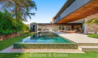 Villa design d'avant-garde à vendre avec de nombreuses commodités de luxe à Nueva Andalucia, Marbella 786092 