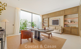 Villa design d'avant-garde à vendre avec de nombreuses commodités de luxe à Nueva Andalucia, Marbella 786105 