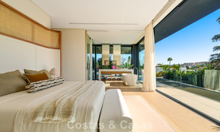 Villa design d'avant-garde à vendre avec de nombreuses commodités de luxe à Nueva Andalucia, Marbella 786120 