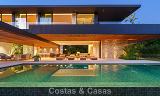 Villa design d'avant-garde à vendre avec de nombreuses commodités de luxe à Nueva Andalucia, Marbella 786129 