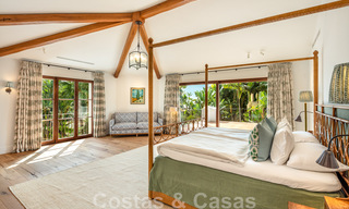 Villa de style boutique à vendre, à deux pas de la plage, sur la très convoitée Golden Mile de Marbella 45712 