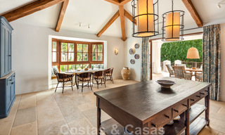 Villa de style boutique à vendre, à deux pas de la plage, sur la très convoitée Golden Mile de Marbella 45719 