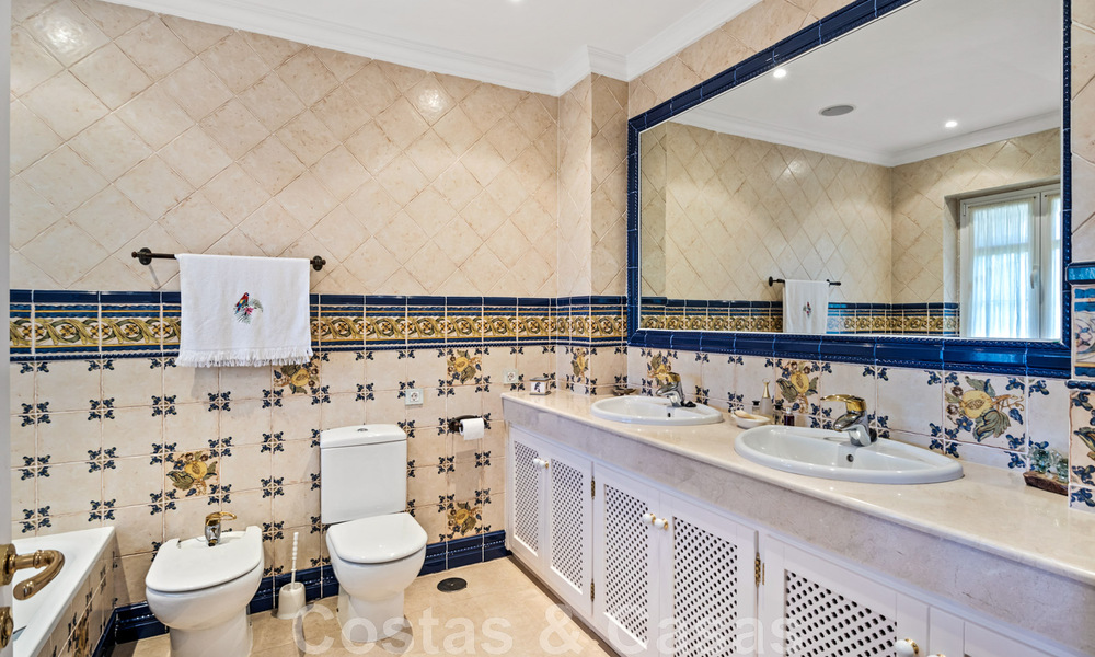 Formidable villa familiale méditerranéenne à vendre avec vue panoramique dans un resort de golf prestigieux à Benahavis - Marbella 45773