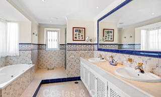 Formidable villa familiale méditerranéenne à vendre avec vue panoramique dans un resort de golf prestigieux à Benahavis - Marbella 45785 