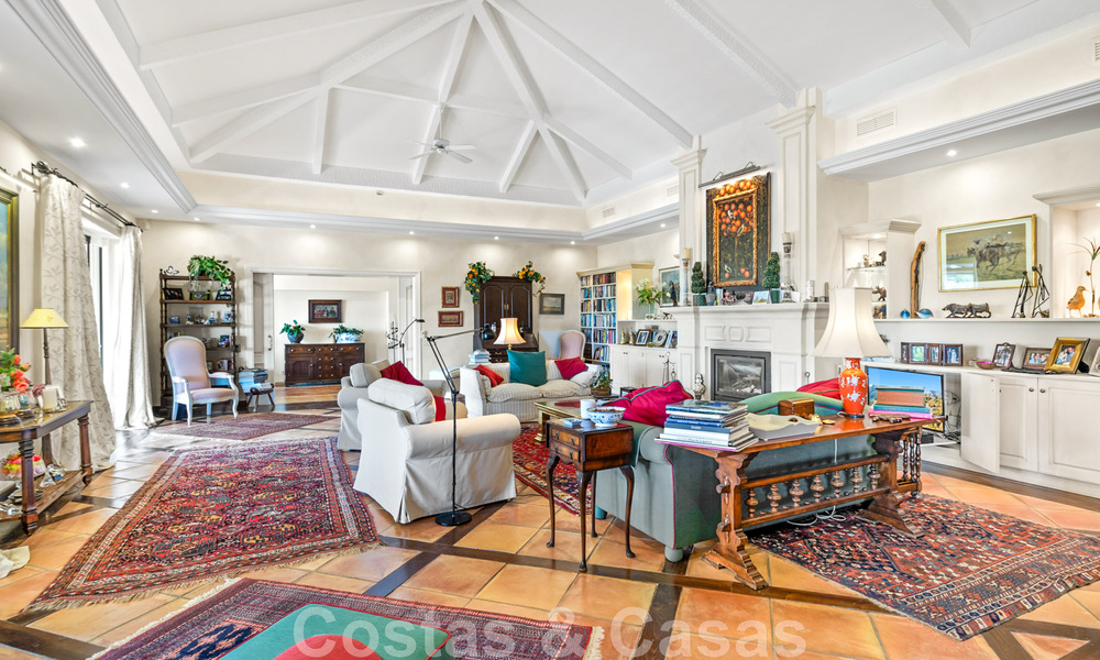 Formidable villa familiale méditerranéenne à vendre avec vue panoramique dans un resort de golf prestigieux à Benahavis - Marbella 45788