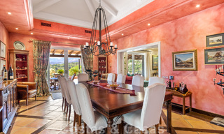 Formidable villa familiale méditerranéenne à vendre avec vue panoramique dans un resort de golf prestigieux à Benahavis - Marbella 45792 