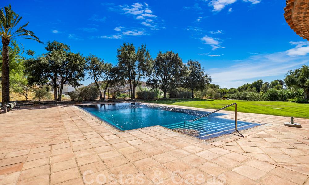 Formidable villa familiale méditerranéenne à vendre avec vue panoramique dans un resort de golf prestigieux à Benahavis - Marbella 45814