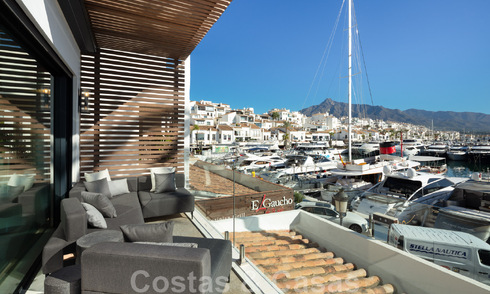 Appartement de luxe moderne et rénové à vendre, en première ligne de la marina emblématique de Puerto Banus, Marbella 46269