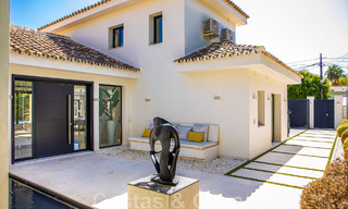 Vente d'une villa de luxe contemporaine prête à être emménagée, à distance de marche de Puerto Banus et de la plage de San Pedro, Marbella 46208 