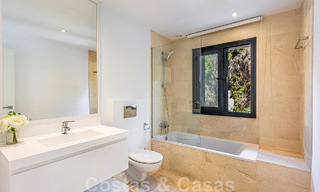 Vente d'une villa de luxe contemporaine prête à être emménagée, à distance de marche de Puerto Banus et de la plage de San Pedro, Marbella 46221 