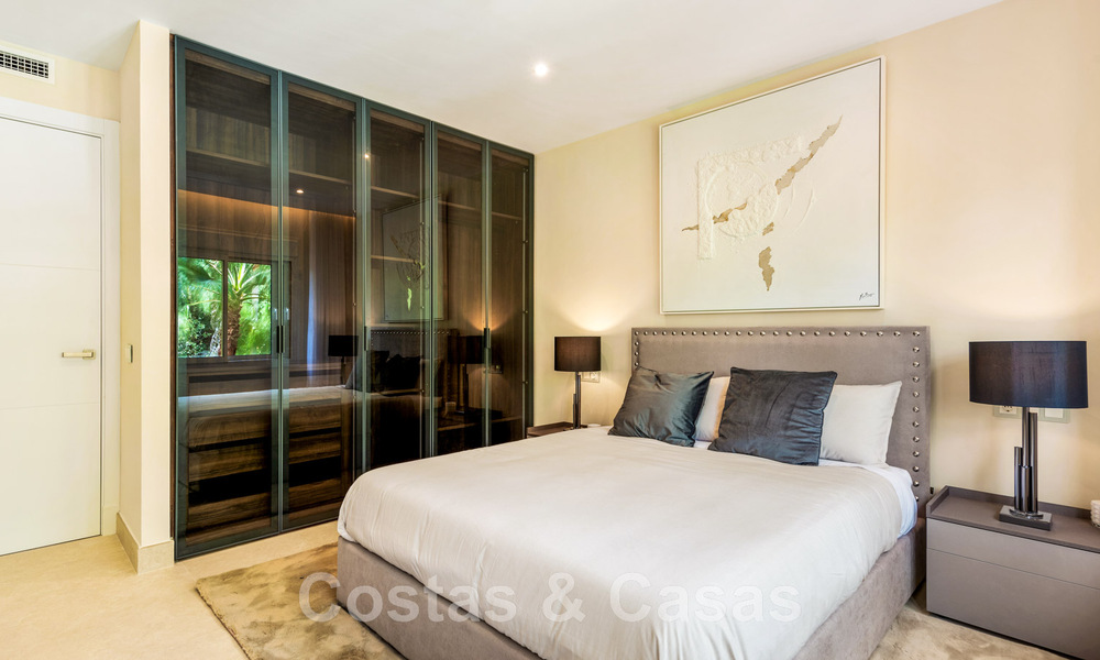 Appartement prêt à emménager, récemment rénové, à vendre dans un complexe de plage, avec vue sur la mer, sur le New Golden Mile, Estepona 46724