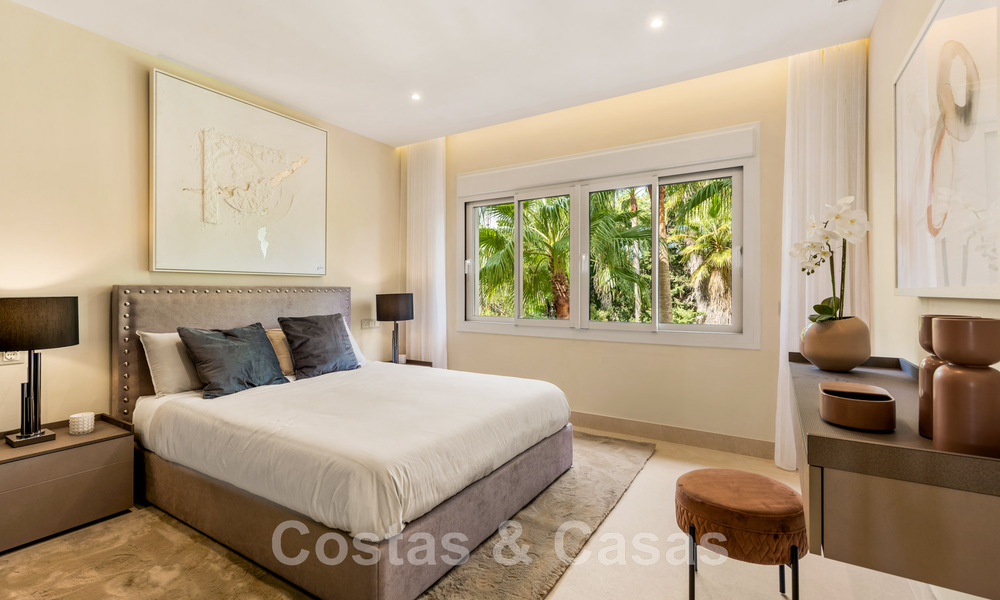 Appartement prêt à emménager, récemment rénové, à vendre dans un complexe de plage, avec vue sur la mer, sur le New Golden Mile, Estepona 46735