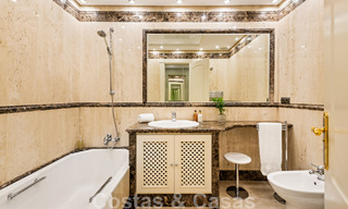 Spacieux duplex, appartement au rez-de-chaussée dans un complexe en bord de mer, à quelques minutes de marche de Puerto Banus, Marbella 46771 