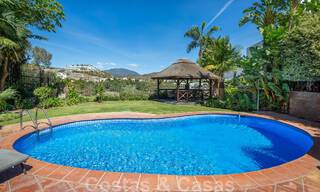 Villa de luxe méditerranéenne unique à vendre avec vue sur le terrain de golf dans un quartier résidentiel très convoité de La Quinta, Benahavis - Marbella 48464 