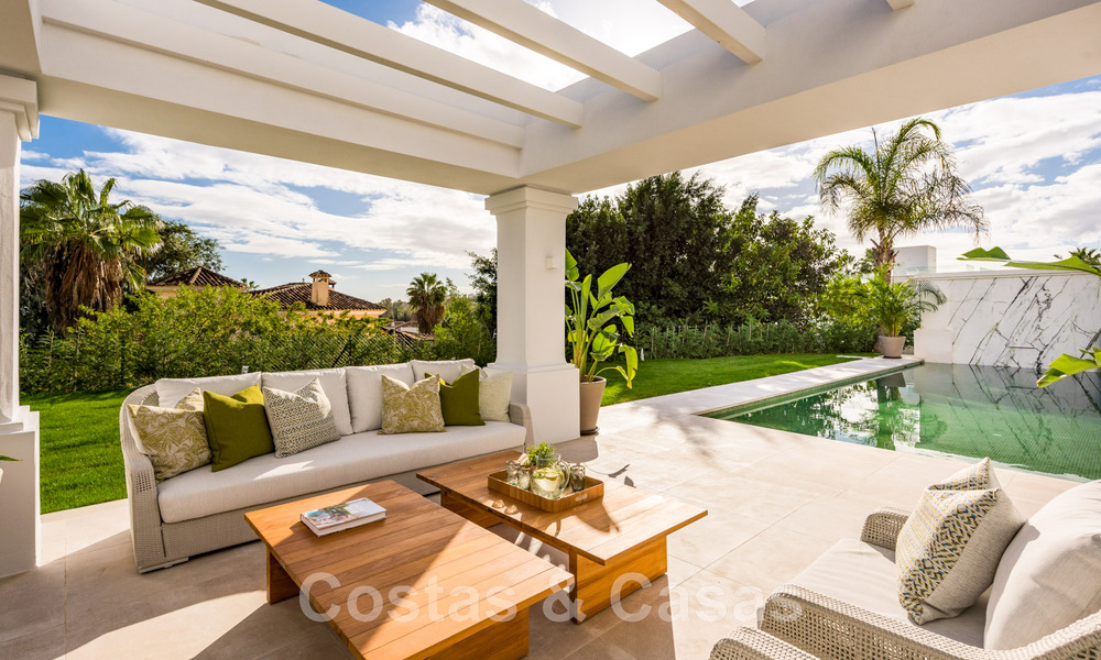 Vente d'une villa de luxe entourée de terrains de golf dans la vallée de Nueva Andalucia, Marbella 48767