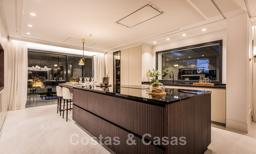 Vente d'une villa de luxe entourée de terrains de golf dans la vallée de Nueva Andalucia, Marbella 48769