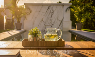 Vente d'une villa de luxe entourée de terrains de golf dans la vallée de Nueva Andalucia, Marbella 48774 