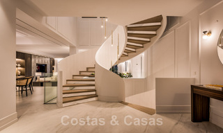 Vente d'une villa de luxe entourée de terrains de golf dans la vallée de Nueva Andalucia, Marbella 48776 