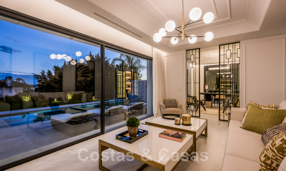 Vente d'une villa de luxe entourée de terrains de golf dans la vallée de Nueva Andalucia, Marbella 48787