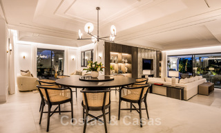 Vente d'une villa de luxe entourée de terrains de golf dans la vallée de Nueva Andalucia, Marbella 48789 