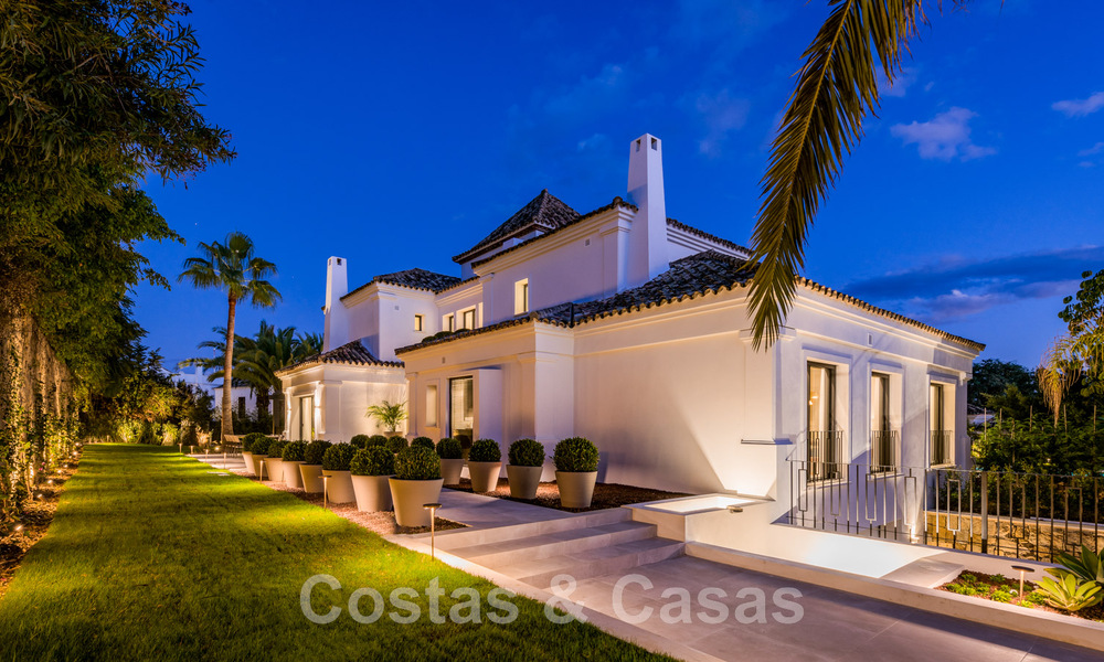 Vente d'une villa de luxe entourée de terrains de golf dans la vallée de Nueva Andalucia, Marbella 48790