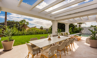 Vente d'une villa de luxe entourée de terrains de golf dans la vallée de Nueva Andalucia, Marbella 48791 