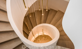 Vente d'une villa de luxe entourée de terrains de golf dans la vallée de Nueva Andalucia, Marbella 48793 