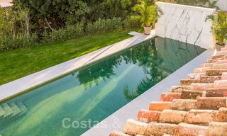 Vente d'une villa de luxe entourée de terrains de golf dans la vallée de Nueva Andalucia, Marbella 48795 