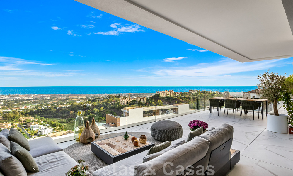 Appartement contemporain de 3 chambres à coucher, prêt à être emménagé, à vendre avec une vue imprenable sur la mer dans les collines de Benahavis - Marbella 46137