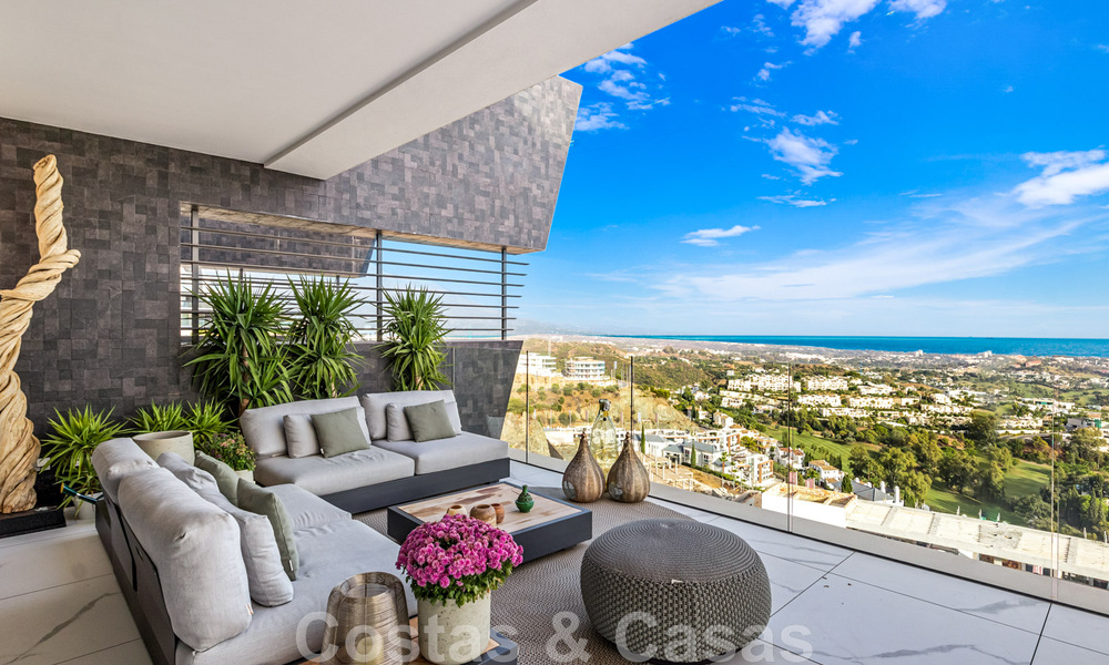 Appartement contemporain de 3 chambres à coucher, prêt à être emménagé, à vendre avec une vue imprenable sur la mer dans les collines de Benahavis - Marbella 46138