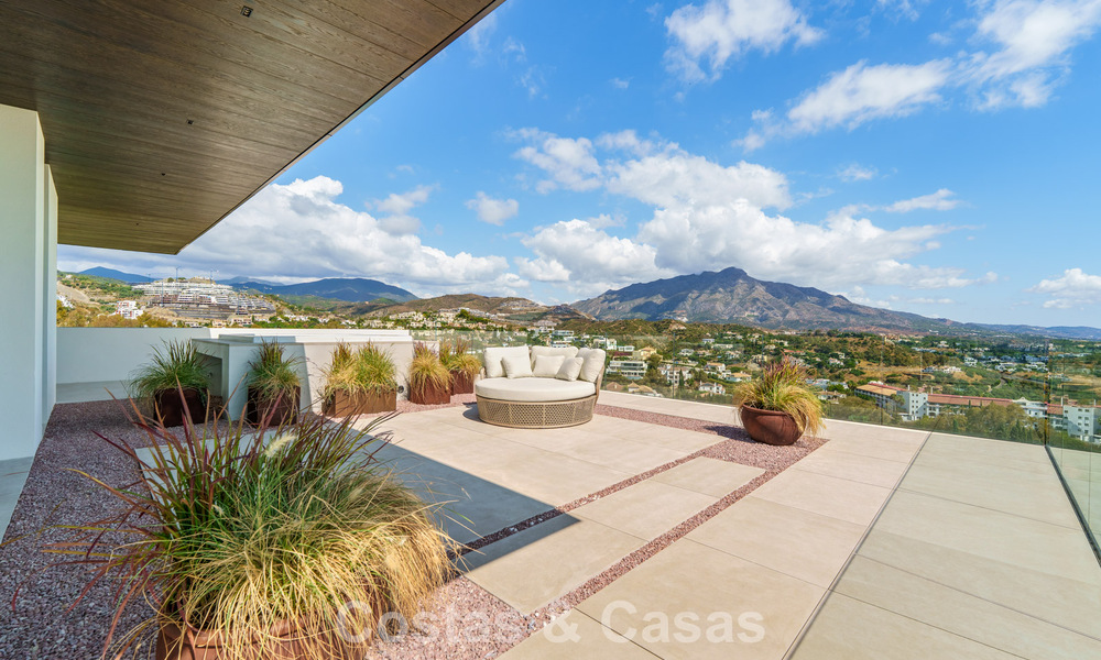 Majestueuse villa contemporaine de construction neuve à vendre avec une vue sublime sur la mer dans les collines de La Quinta à Benahavis - Marbella 786691