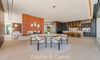 Majestueuse villa contemporaine de construction neuve à vendre avec une vue sublime sur la mer dans les collines de La Quinta à Benahavis - Marbella 786702 