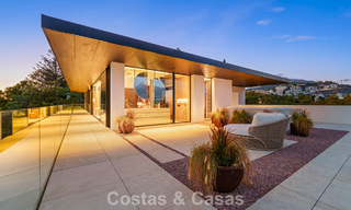 Majestueuse villa contemporaine de construction neuve à vendre avec une vue sublime sur la mer dans les collines de La Quinta à Benahavis - Marbella 786715 