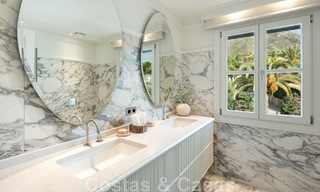 Spectaculaire villa de luxe à vendre, de style architectural méditerranéen, dans le prestigieux quartier de villas Sierra Blanca, sur le Golden Mile de Marbella 46229 