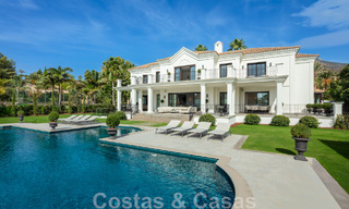 Spectaculaire villa de luxe à vendre, de style architectural méditerranéen, dans le prestigieux quartier de villas Sierra Blanca, sur le Golden Mile de Marbella 46246 