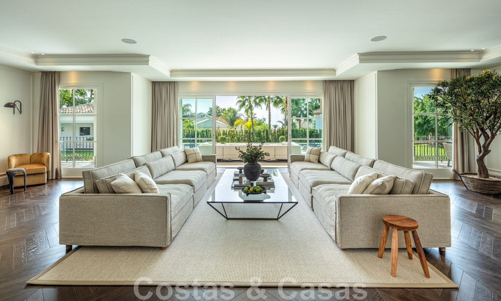 Spectaculaire villa de luxe à vendre, de style architectural méditerranéen, dans le prestigieux quartier de villas Sierra Blanca, sur le Golden Mile de Marbella 46250