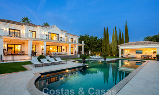 Spectaculaire villa de luxe à vendre, de style architectural méditerranéen, dans le prestigieux quartier de villas Sierra Blanca, sur le Golden Mile de Marbella 46267 