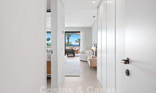 Spacieux appartement rénové à vendre dans un complexe de plage avec vue panoramique sur la mer, sur le nouveau Golden Mile entre Marbella et Estepona 54906 