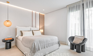 Spacieux appartement rénové à vendre dans un complexe de plage avec vue panoramique sur la mer, sur le nouveau Golden Mile entre Marbella et Estepona 54907 