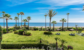 Spacieux appartement rénové à vendre dans un complexe de plage avec vue panoramique sur la mer, sur le nouveau Golden Mile entre Marbella et Estepona 54914 