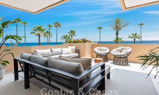 Spacieux appartement rénové à vendre dans un complexe de plage avec vue panoramique sur la mer, sur le nouveau Golden Mile entre Marbella et Estepona 54929 