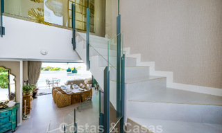 Vente d'une villa prête à emménager à l'architecture contemporaine dans une communauté de villas sécurisée à la frontière de Mijas et de Marbella 46376 