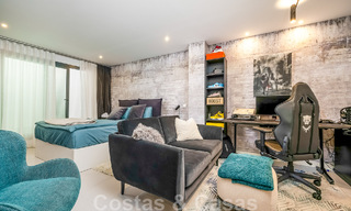 Vente d'une villa prête à emménager à l'architecture contemporaine dans une communauté de villas sécurisée à la frontière de Mijas et de Marbella 46407 