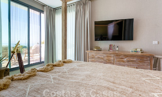 Vente d'une villa prête à emménager à l'architecture contemporaine dans une communauté de villas sécurisée à la frontière de Mijas et de Marbella 46408 