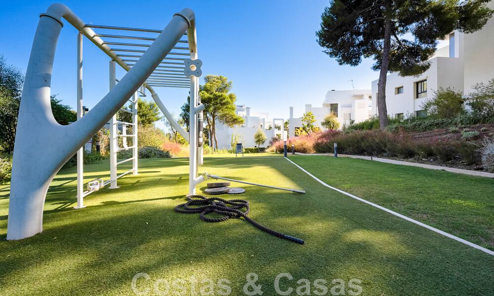 Penthouse contemporain de luxe prêt à être emménagé, avec 3 chambres à coucher, à vendre dans un complexe résidentiel sécurisé à Marbella - Benahavis 46471