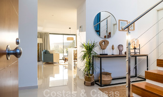 Penthouse contemporain de luxe prêt à être emménagé, avec 3 chambres à coucher, à vendre dans un complexe résidentiel sécurisé à Marbella - Benahavis 46473 