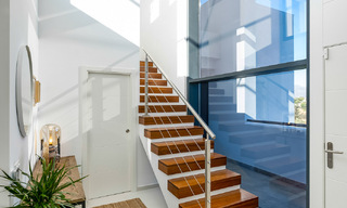Penthouse contemporain de luxe prêt à être emménagé, avec 3 chambres à coucher, à vendre dans un complexe résidentiel sécurisé à Marbella - Benahavis 46474 