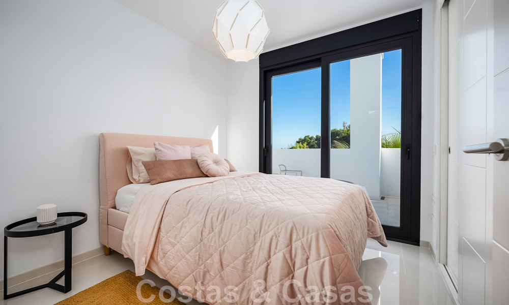 Penthouse contemporain de luxe prêt à être emménagé, avec 3 chambres à coucher, à vendre dans un complexe résidentiel sécurisé à Marbella - Benahavis 46477